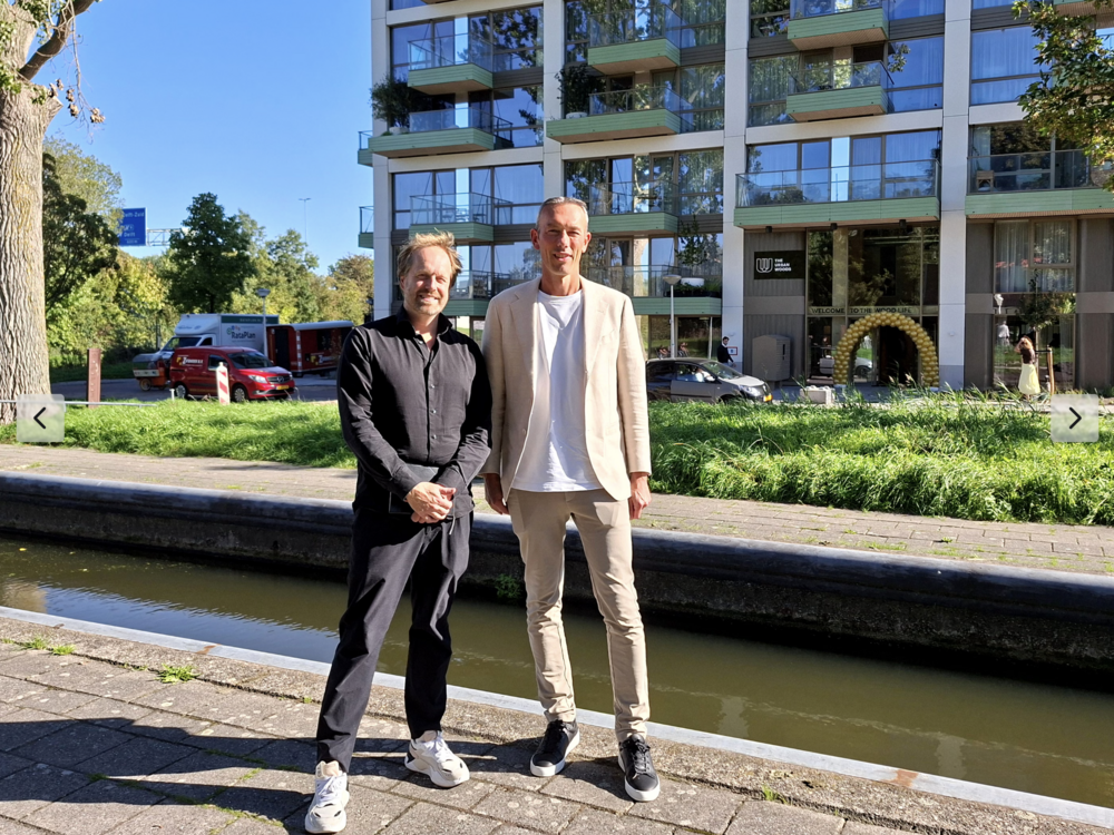 Er staat een nieuwe woontoren aan de Tweemolentjeskade: The Urban Woods