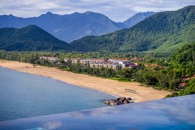 Banyan Tree and Angsana Lang Co - Aerial.jpg
