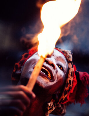 Avani Victoria Falls Resort_Boma Dinner_Fire Performer2_Credit_Mr. Kang Hwasong.jpg