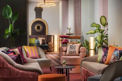 Avani Palazzo Moscova Milan_Lobby and The Pantry