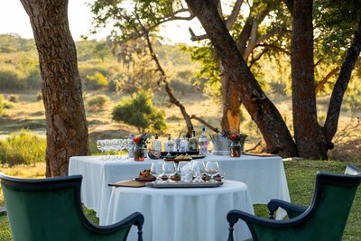 Anantara Stanley & Livingstone Victoria Falls Hotel_Sunset Gin Tasting Experience.jpg
