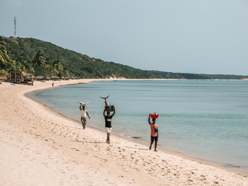 Anantara_Bazaruto_Island_Resort_Beach_Local_Communities_Fisherman.jpg