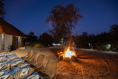 Anantara Stanley & Livingstone Victoria Falls Hotel_Bush Dinner_Boma Fire.jpg
