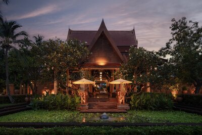 Anantara_Hua_Hin_Lobby.jpg