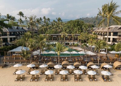 569623-Anantara Bophut Koh Samui Resort_Beach Pool-6dbd45-original-1736159205