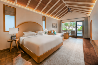 615217-NH_Collection_Maldives_Reethi_Resort_Room_Deluxe_Sunset_Villa_with_Pool_2-49a51d-original-1759207523