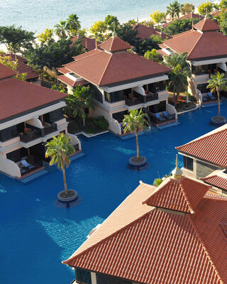 Anantara The Palm Dubai Resort_Adults Only Room_Lifestyle (2).jpg