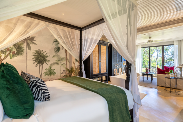 The Royal Livingstone by Anantara_Junior Suite.png