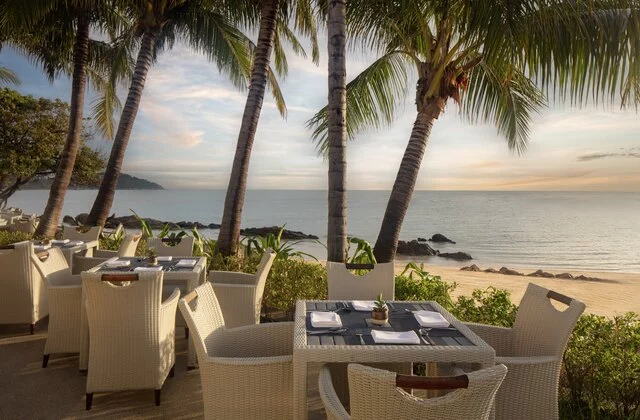 Anantara_Lawana_Koh_Samui_Resort_Restaurant_Ocean_Kiss_Breakfast_View