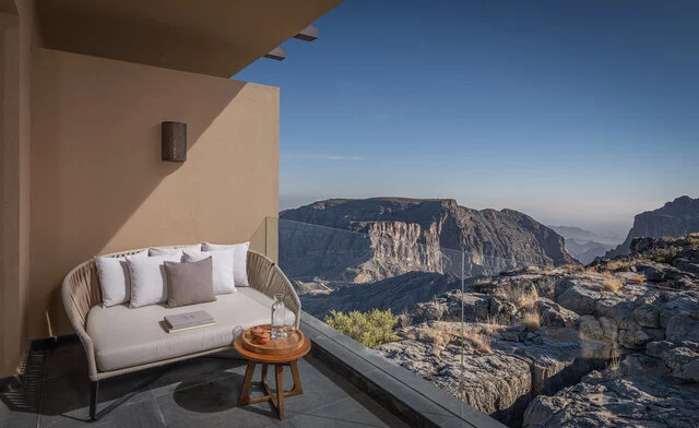 Anantara_Al_Jabal_Al_Akhdar_Premier_Canyon_View_Room_Balcony