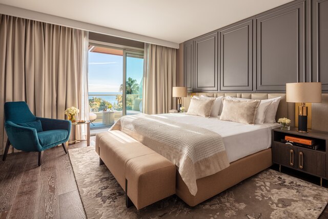 Anantara Plaza Nice Hotel_Presidential Suite Bed
