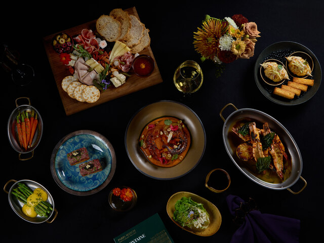 Anantara_Chiang_Mai_Resort_Restaurant_The_Service_Dishes.jpg