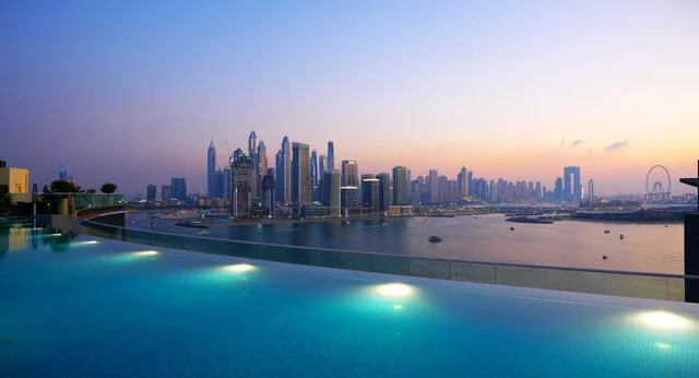 NH-Collection-Dubai-The-Palm_View-180-Dusk