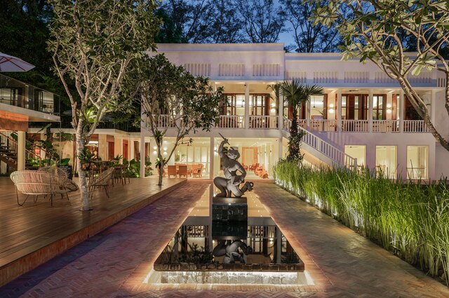 FCC_Angkor_by_Avani_Exterior_View_Night.jpg