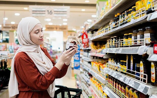 Turning the tide on plastics: refill revolution path to cleaner Indonesia