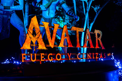 Light-Cycles-Disney-Avatar-Fever-37