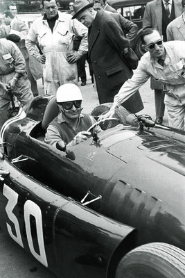 Luigi Villoresi (Lancia) before the 1954 non-championship Valentino Grand Prix in Torino. Photo - Grand Prix Photo