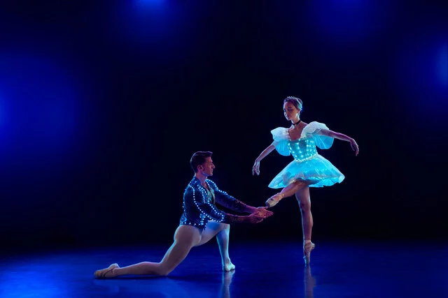Ballet of Lights 6
