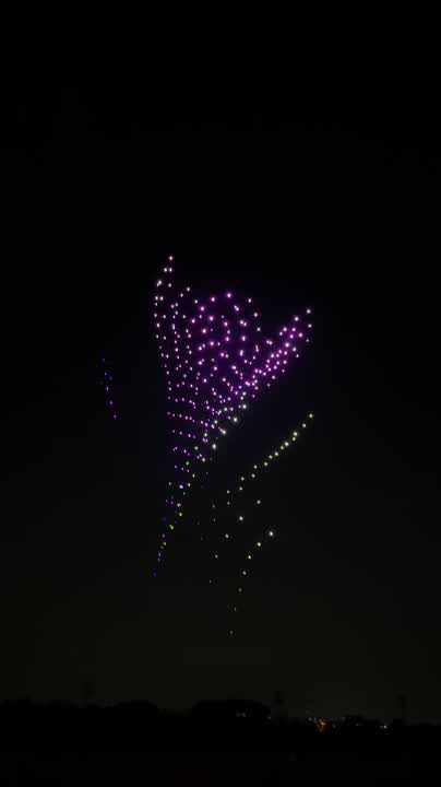DroneArt Show_Fever (12).MOV