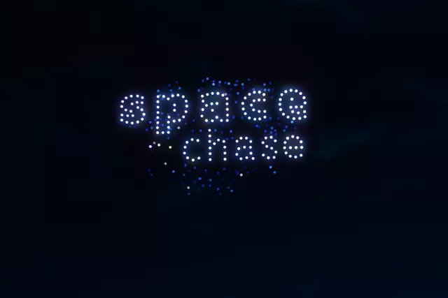 DroneArt Show: Space Chase