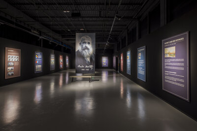 ExhibitionHub Monet AAA6148 0ea69f