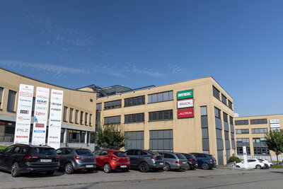 Mägenwil Gewerbepark Vorderseite (5)