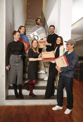 Das verantwortliche Team von Hotz Brand Consultants: Cora von Moers, Giulia Bruschi, Selina Zeder, Emanuel Lopes, Patrick Ensslin, Andjela Bulatovic und Lukas Mettler (v.l.n.r.)