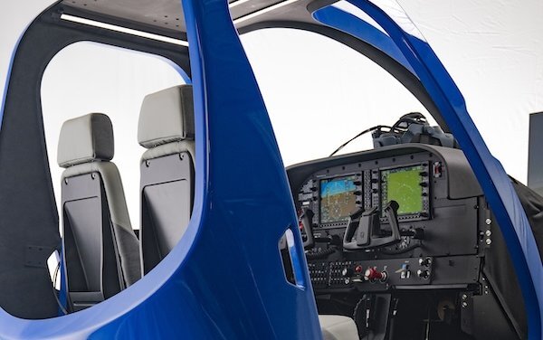 Cessna Skyhawk Veris VR flight training device set for NBAA-BACE debut in Las Vegas