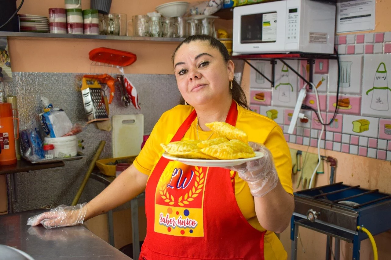 Laura2_CACMU.JPG.JPG