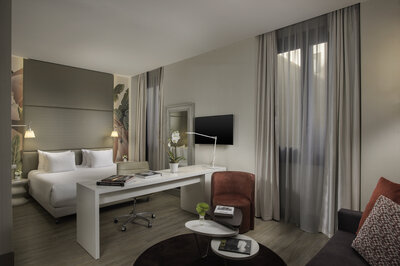 NH_Collection_Milano_Touring_Junior_Suite