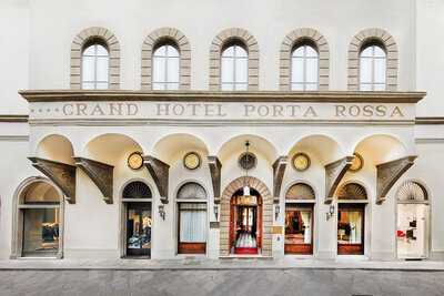 NH_Collection_Porta_Rossa_Facade_day