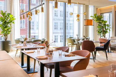 NH_Collection_Copenhagen_Restaurant_breakfast_setup_interior_view-4096x2732