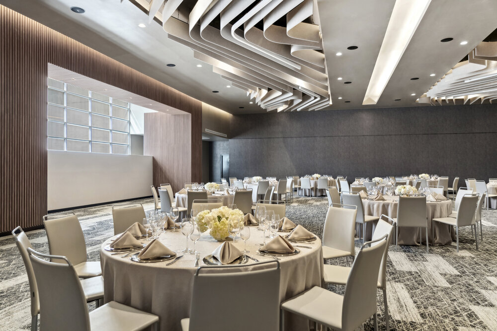 NH_Collection_Monterrey_San_Pedro_Meeting_rooms_banquet_setup_interior_cloth_napkins (1).jpg
