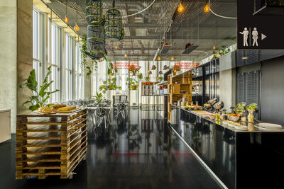 nhow_Rotterdam_Buffet_breakfast_5-8170x5449