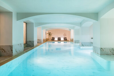 NH_Collection_Prague_Carlo_IV_Hotel_Facilities_Wellness_Swimming_Pool_Relaxing_Area_View-8166x5447