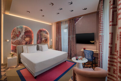 nhow_Roma Premium Room.JPG