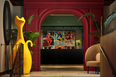 Avani Alonso Martinez - Front Desk