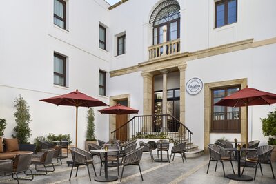 NH Collection Palacio de Córdoba – Tablafina Restaurant – Outdoor Patio