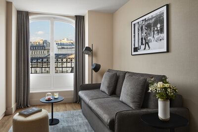 NH Paris Gare de l'Est - Room Suite Living Room