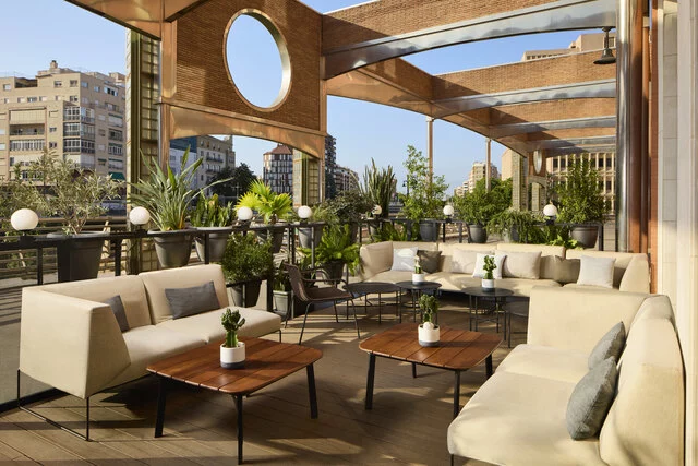 NH_Malaga_Restaurant_exterior_terrace_comfy_sitting_Tablafina