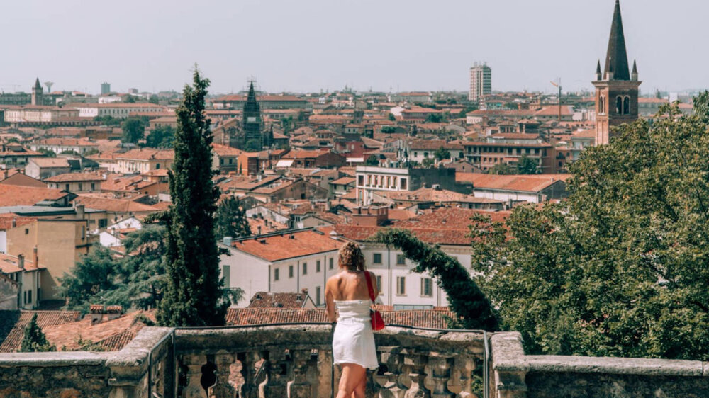 Where to Stay in Verona (6 Best Places &amp; Areas)