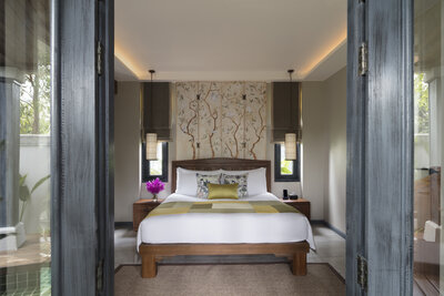 Anantara_Lawana_Koh_Samui_Resort_Guest_room_Deluxe_Plunge_Pool_Bedroom