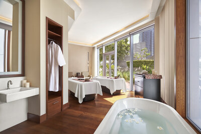 Anantara_Downtown_Dubai_Hotel_Spa_Treatment_Room_Garden_Vie