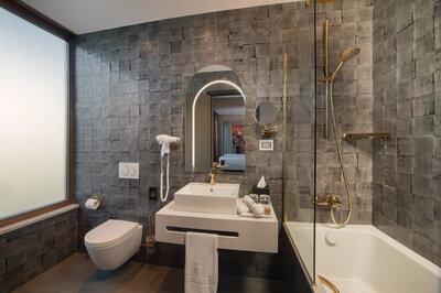 Panorama_Bathroom_NHOW_ROMA0264_Modifica.JPG