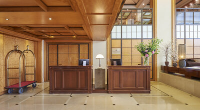 NH_Collection_Finisterre_Lobby_and_reception_Receptionist