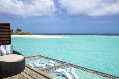 NH_Collection_Maldives_Havodda_Resort_Guest_Room_Over_Water_Villa_Hammock_Full