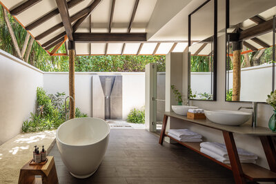 NH_Collection_Maldives_Havodda_Resort_Guest_Room_Sunrise_Beach_Pool_Villa_Bathroom