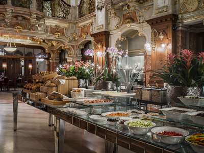 Anantara_New_York_Palace_Budapest_Hotel_Restaurant_Gastronomy_breakfast_Deepwater_cold_cuts