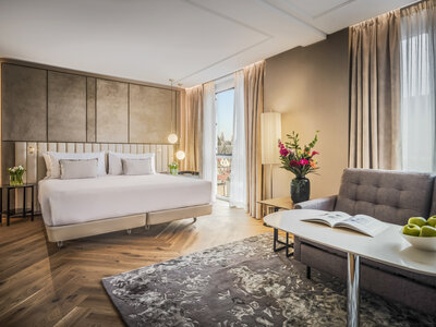 Anantara_Grand_Hotel_Krasnapolsky_Amsterdam_guest_room_Grand_Premier