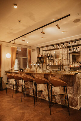 Tivoli_Doelen_Amsterdam_Bar_Chairs_Drinks